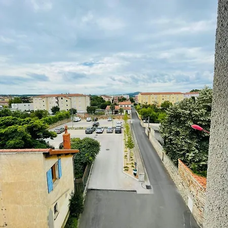 Verrieres 3 Apartment *