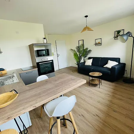 Apartment Verrieres 3